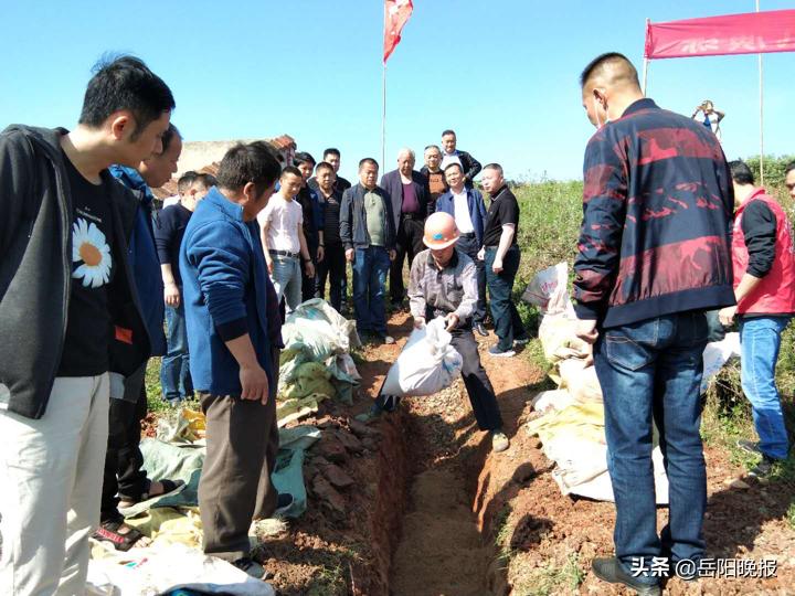 王家湾乡领导团队引领新征程发展之路